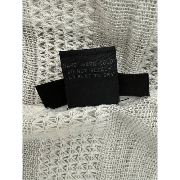 Steve Madden White Shimmery Knit Shawl Wrap Cardigan Kimono Ruana One Size - Picture 6 of 6